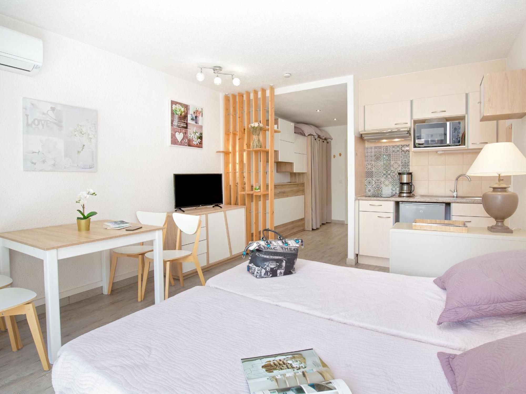 Studio Climatise Pour 3, Face Est, A 50M Plage Et Proche Commerces - Fr-1-466A-23 Saint-Raphael  Luaran gambar